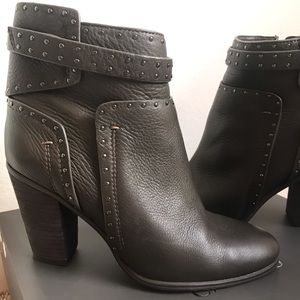 Vince Camuto Boots